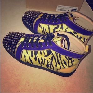 Christian loubotin sneakers size 43 ( US 9-10)